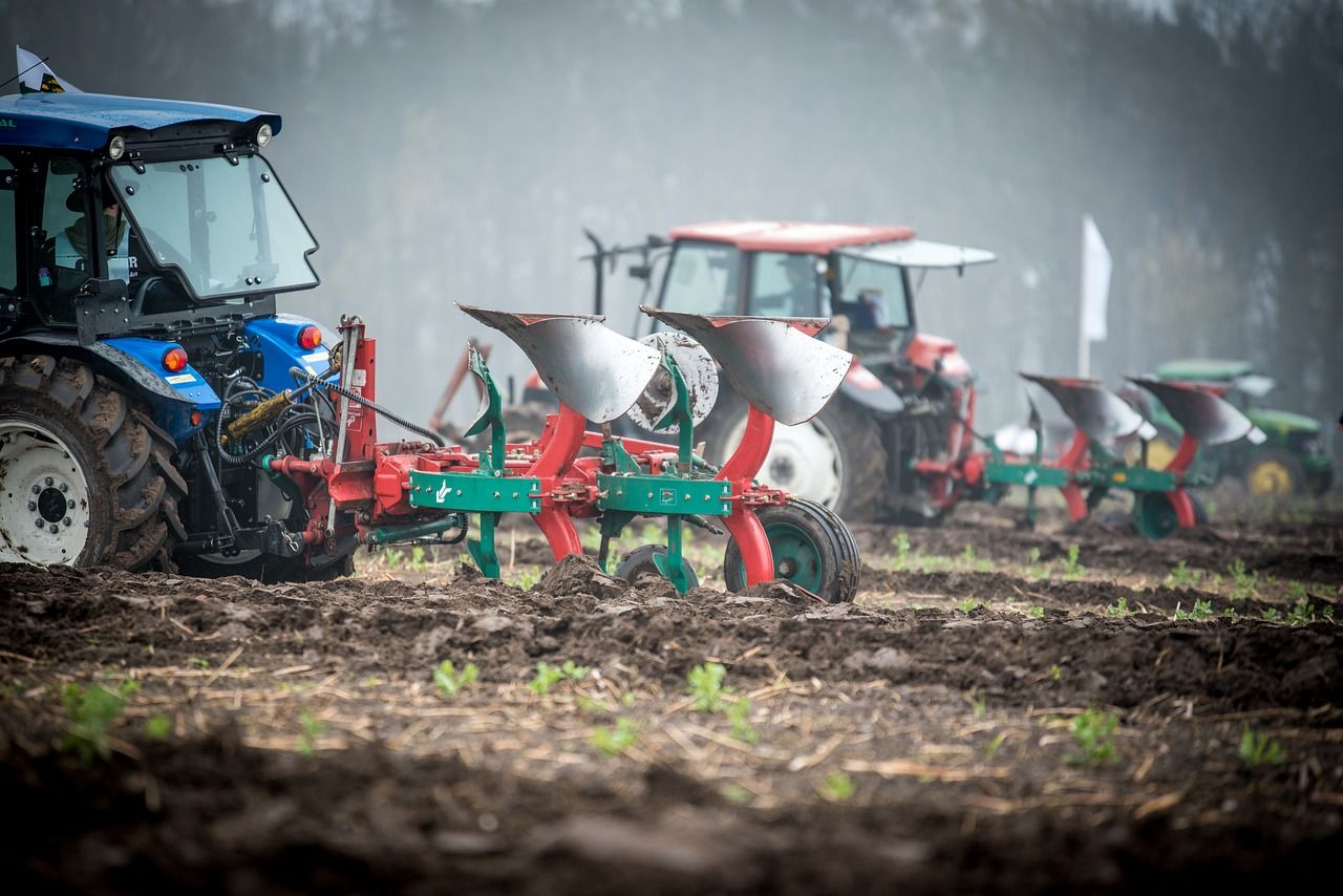 szántás_eke_rotary-plow