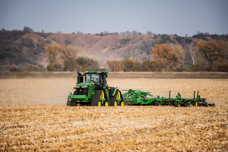 Az autonóm John Deere erőgépekkel a gazdálkodás hatékonyságát kívánják növelni - Fotó: John Deere