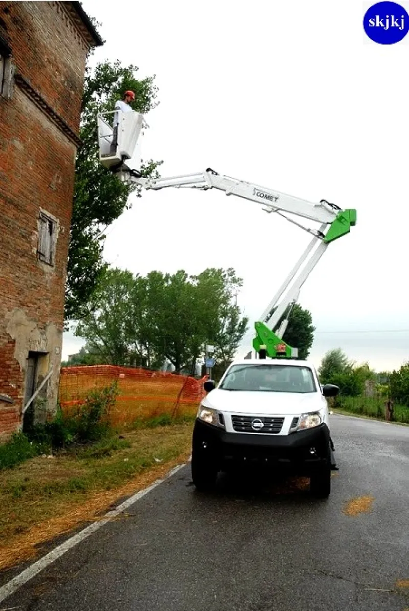 1 db Személyemelő kosár Comet