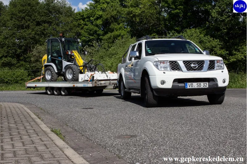 1 db Lapvibrátor Stehr SBV 80 HC 2 traktorhoz, rakodógépekhez