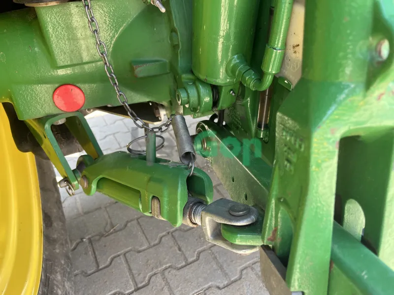 Eladeó John Deere 6100 MC keveset használt traktor