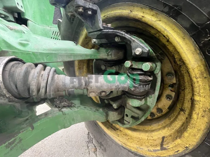 Eladó  John Deere 8335R ILS használt traktor