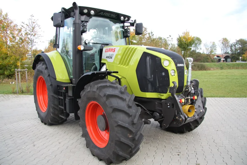 Eladó Claas front hidraulika és TLT