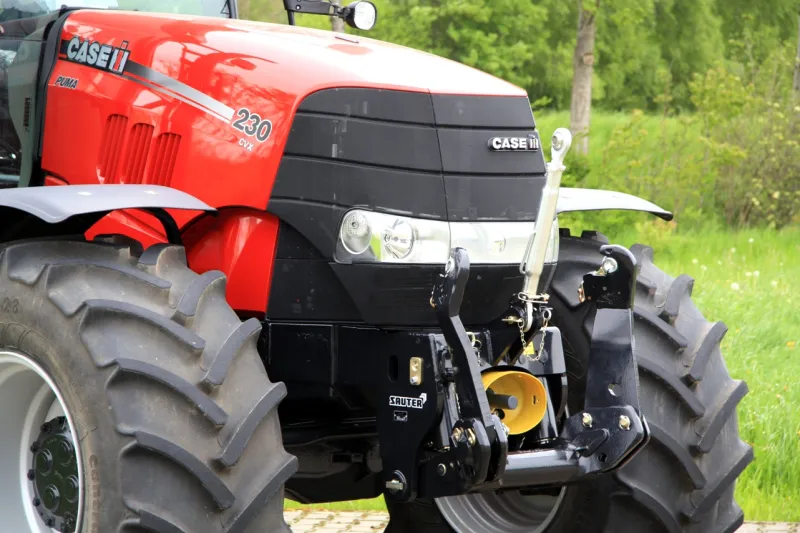 Eladó CNH (New Holland Steyr CaseIH) front hidraulika és TLT