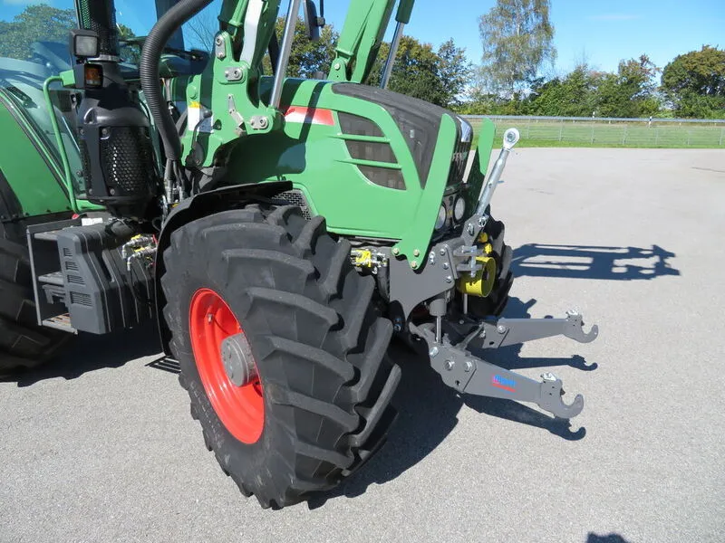 Eladó Fendt front hidraulika és TLT