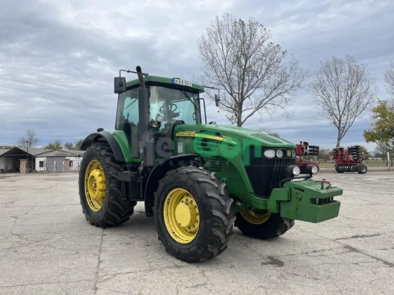 Eladó John Deere 7720 tarktor