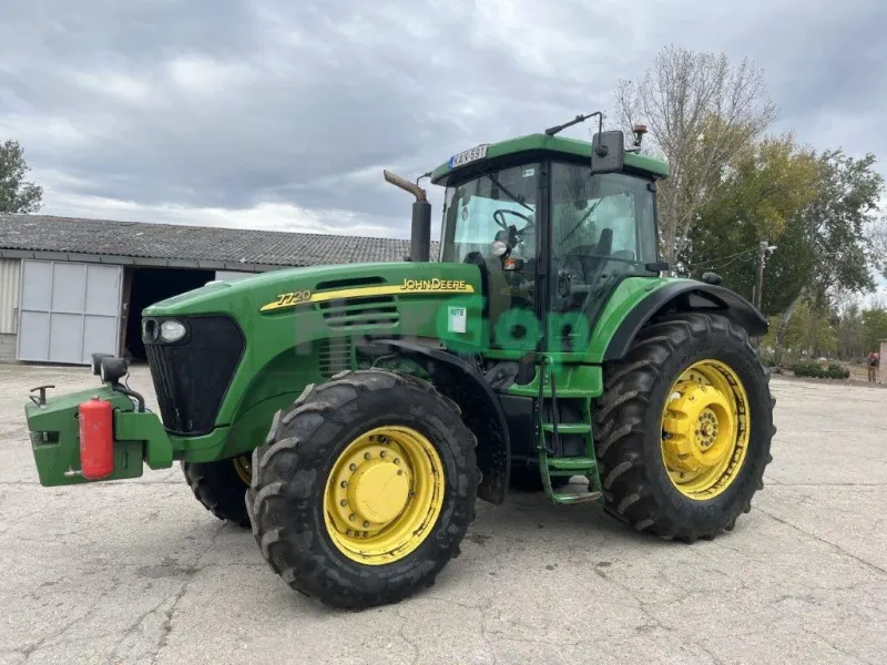 Eladó John Deere 7720 tarktor