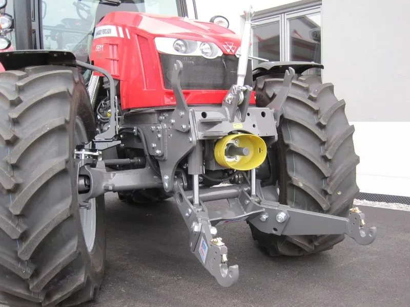 Eladó Massey Ferguson front hidraulika és TLT