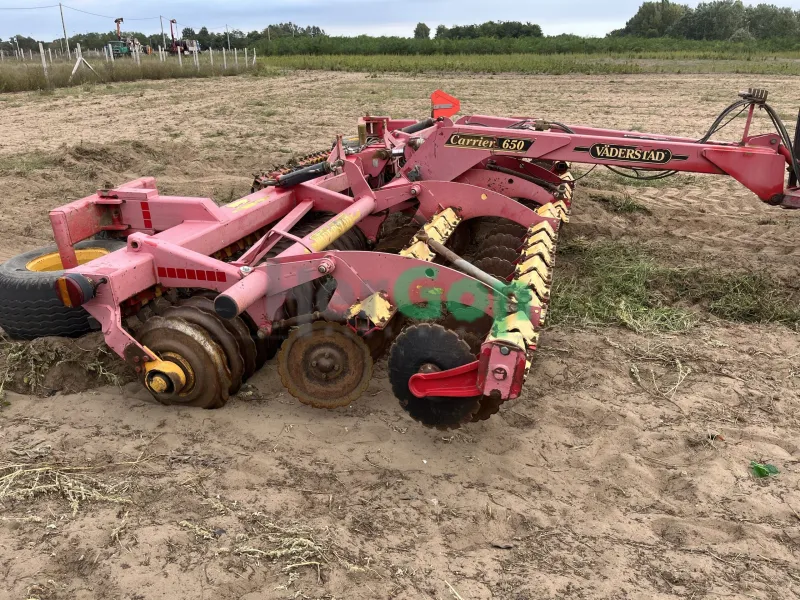 Eladó Väderstad Carrier 650 használt tárcsa