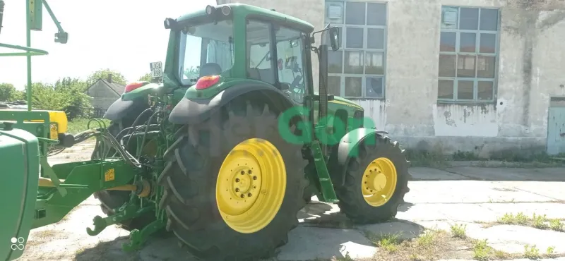 John Deere 6920