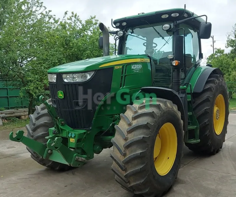 John Deere 7230R