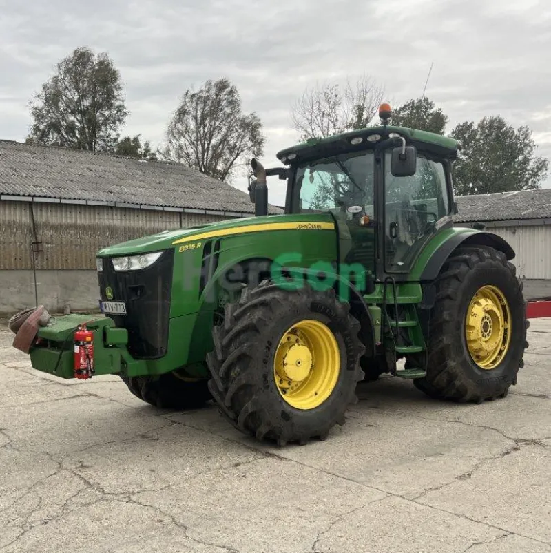 John Deere 8335R ILS