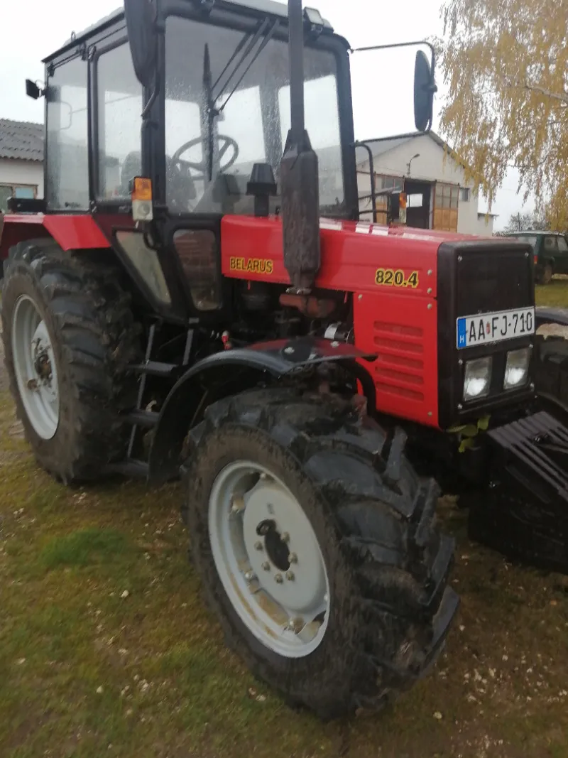 MTZ 820.4-es Traktor nettó 10.800.000 Ft +ÁFA 13.716.000,- Ft-ért eladó. 