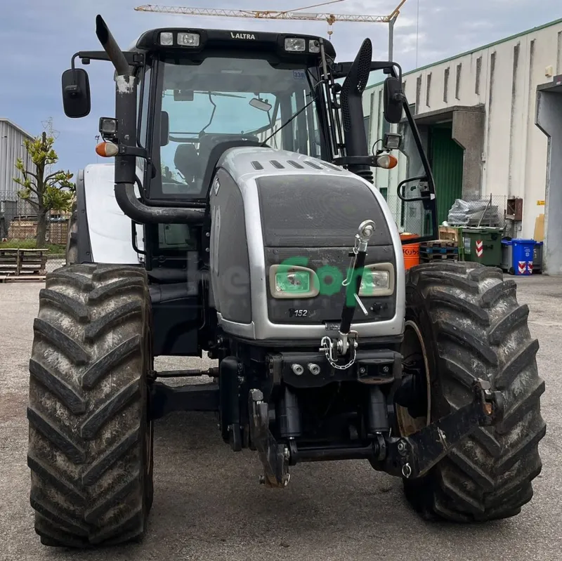 Valtra T152 twintrac