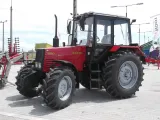 Belarus MTZ 820.4 Traktor raktárról