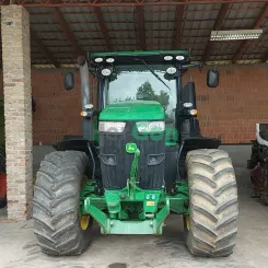 John Deere 7230R