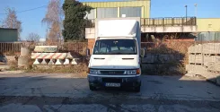 IVECO kisteherautó