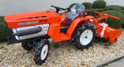 KUBOTA B1400 4x4 14Le 3 pont